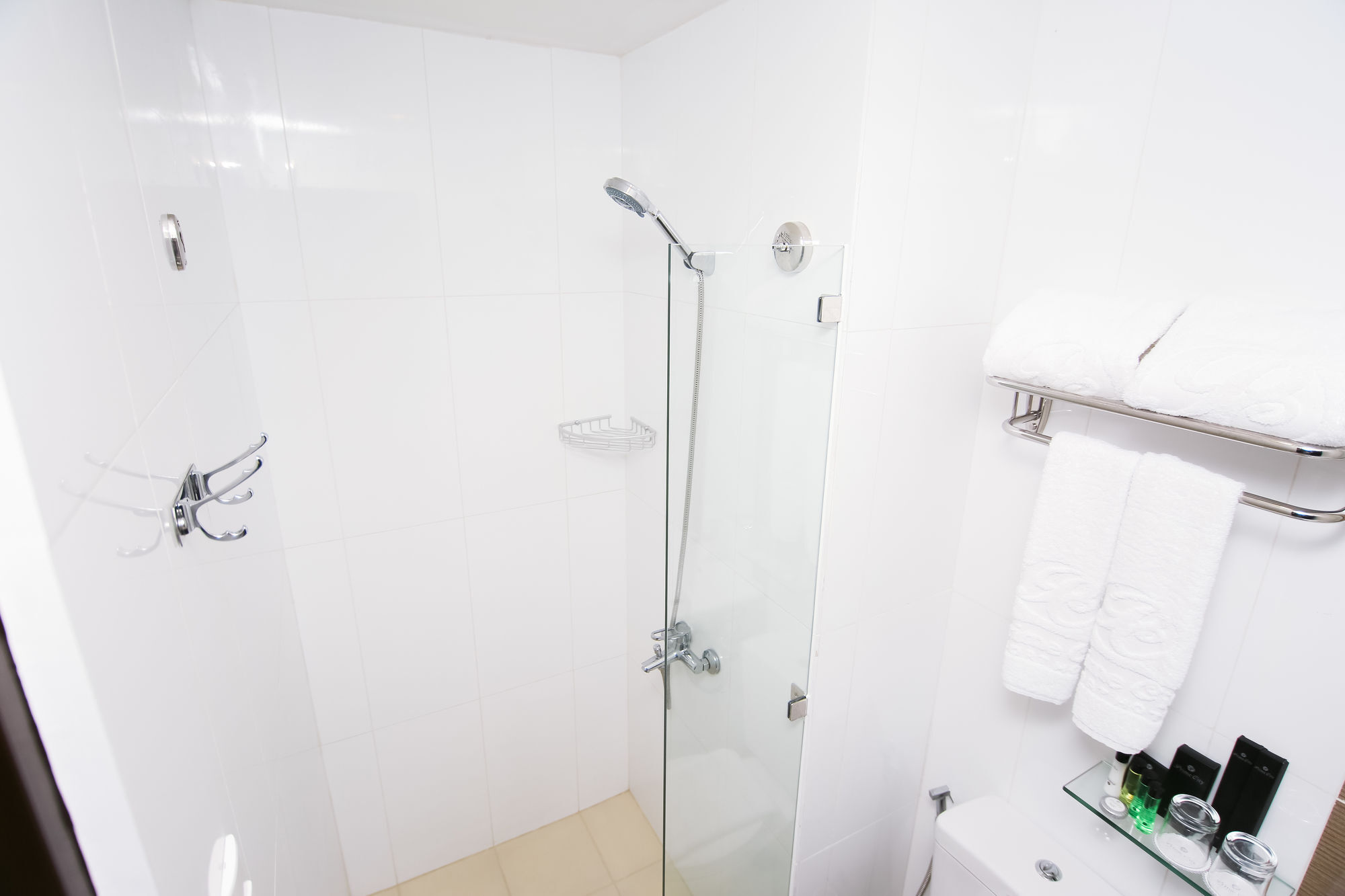 Prime City Resort Hotel Angeles Kültér fotó