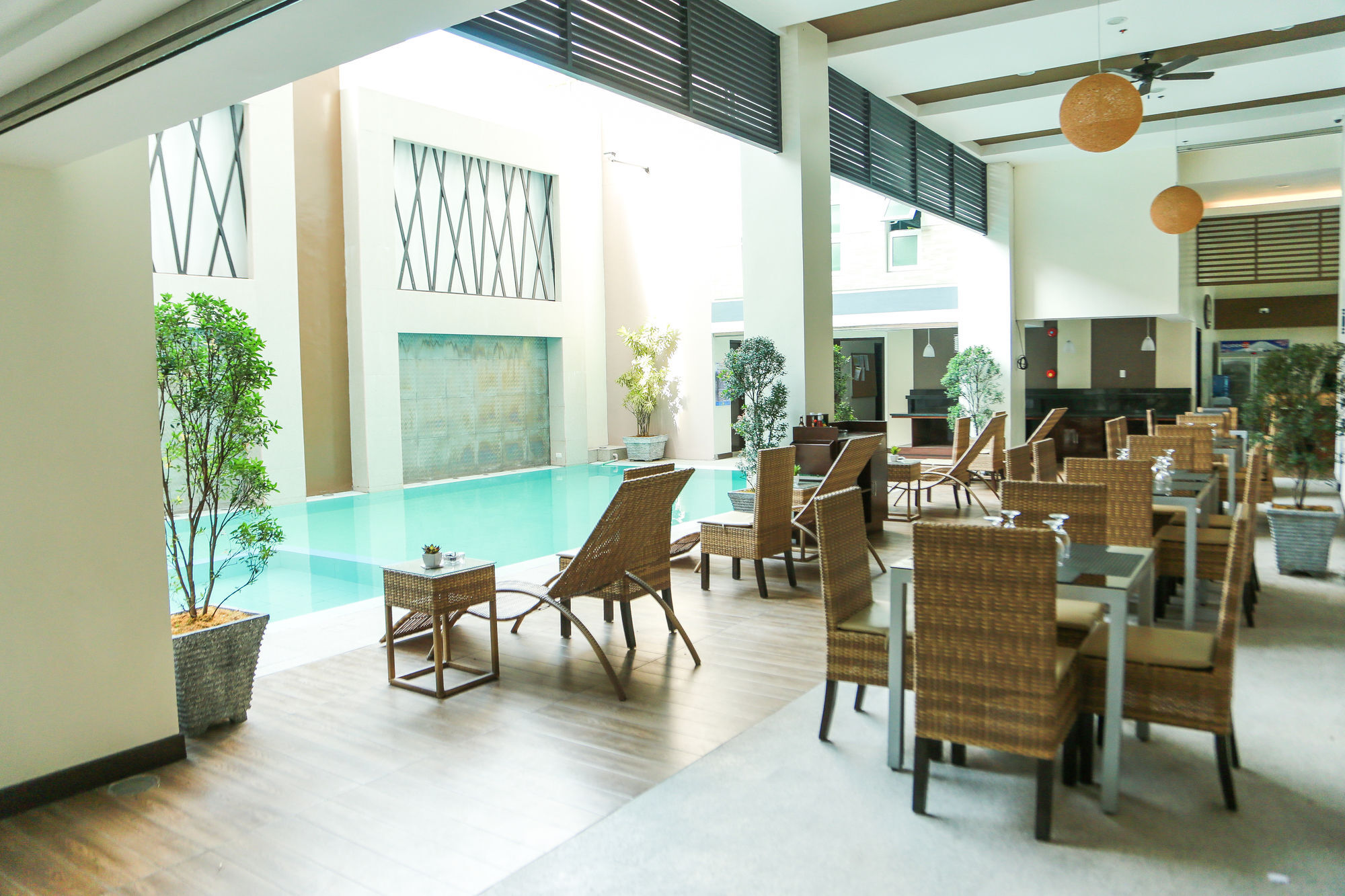 Prime City Resort Hotel Angeles Kültér fotó