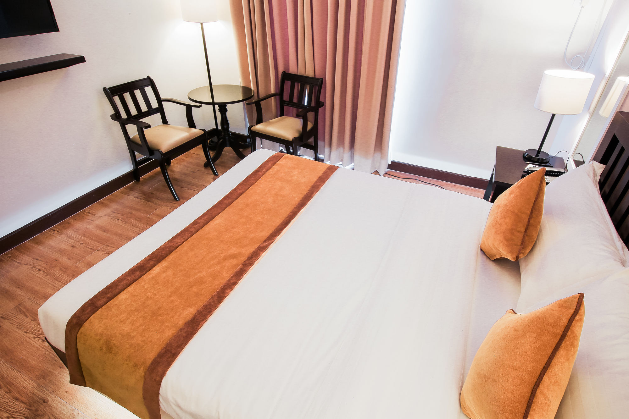 Prime City Resort Hotel Angeles Kültér fotó